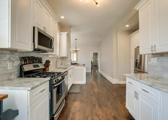 Spacious Chicago W/ Deck < 9 Mi To Downtown! * Oak Park