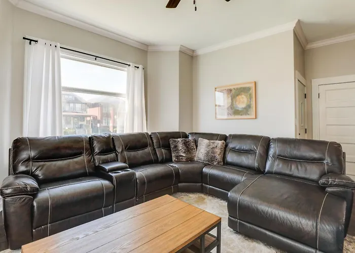 Spacious Chicago W/ Deck < 9 Mi To Downtown! * Oak Park